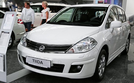 Nissan приостановил выпуск хетчбэка Tiida в Ижевске
