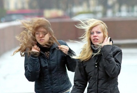 В краевом ГУ МЧС предупредили о сильном ветре в Прикамье