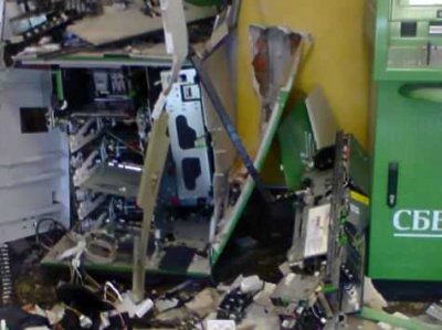 Грабители взорвали в Перми банкомат Сбербанка