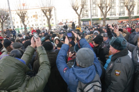 В Перми на антикоррупционную акцию собрались около 3 тыс. человек