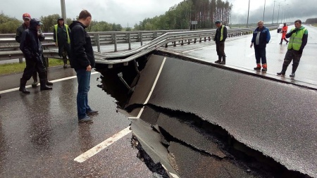 На восстановление трассы Пермь-Екатеринбург может уйти 2 недели