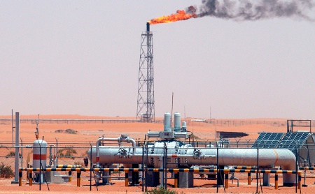 Нефть подорожала после атаки дронов на трубопровод в Саудовской Аравии