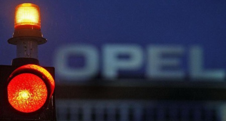 В Перми дилеры прекратили продажи Opel