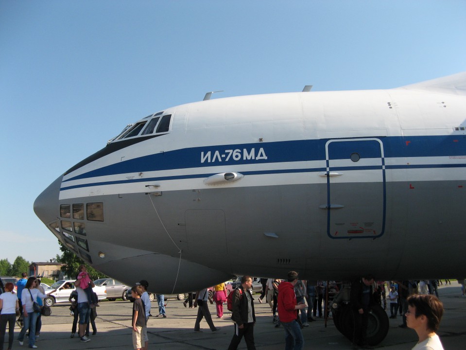 ИЛ-76МД